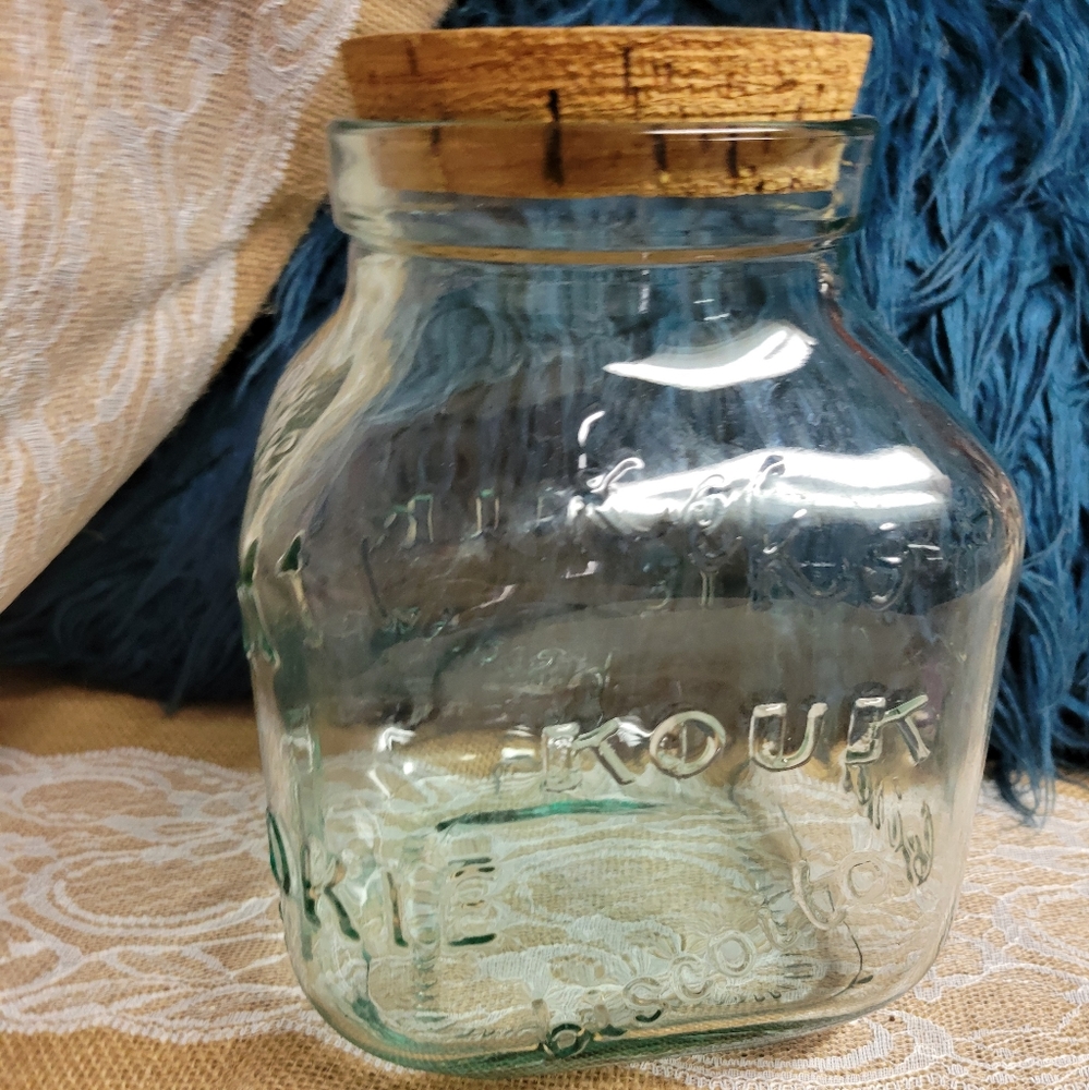 Rare Vintage Amici home Italian recycled glass cookie jar cork lid-green - Picture 2 of 11